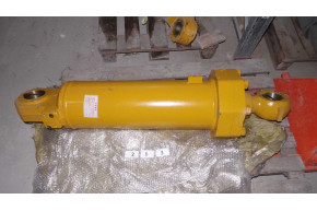 Гидроцилиндр ковша 10C0009/10C0304X0